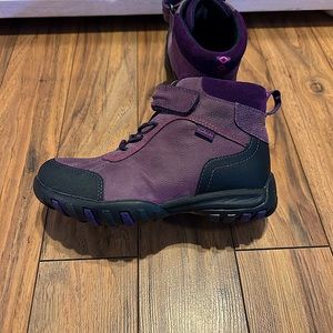 Clarks hikers